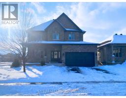 301 COLMAR STREET, Russell, Ontario