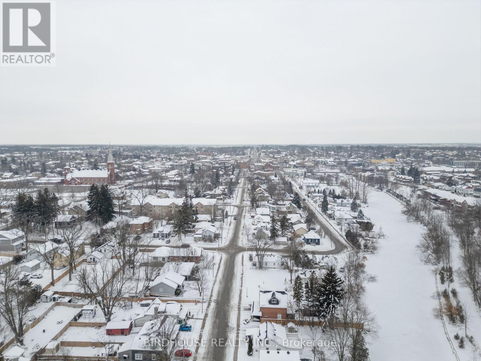 312 - 8 Huron Street, Kawartha Lakes, Ontario  K9V 6K3 - Photo 24 - X12642460