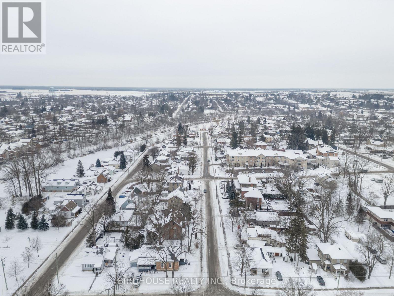 312 - 8 Huron Street, Kawartha Lakes, Ontario  K9V 6K3 - Photo 25 - X12642460