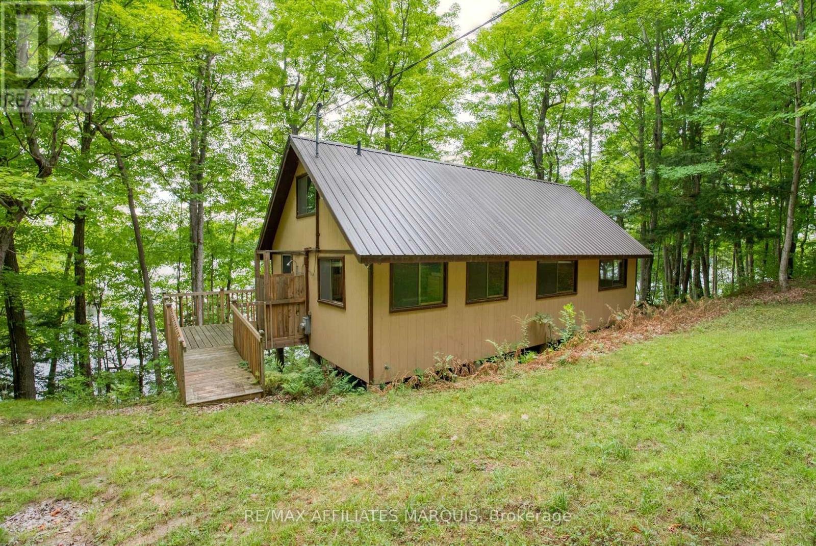 75 Demerling Lane S, Frontenac, Ontario  K0H 1T0 - Photo 2 - X12358538