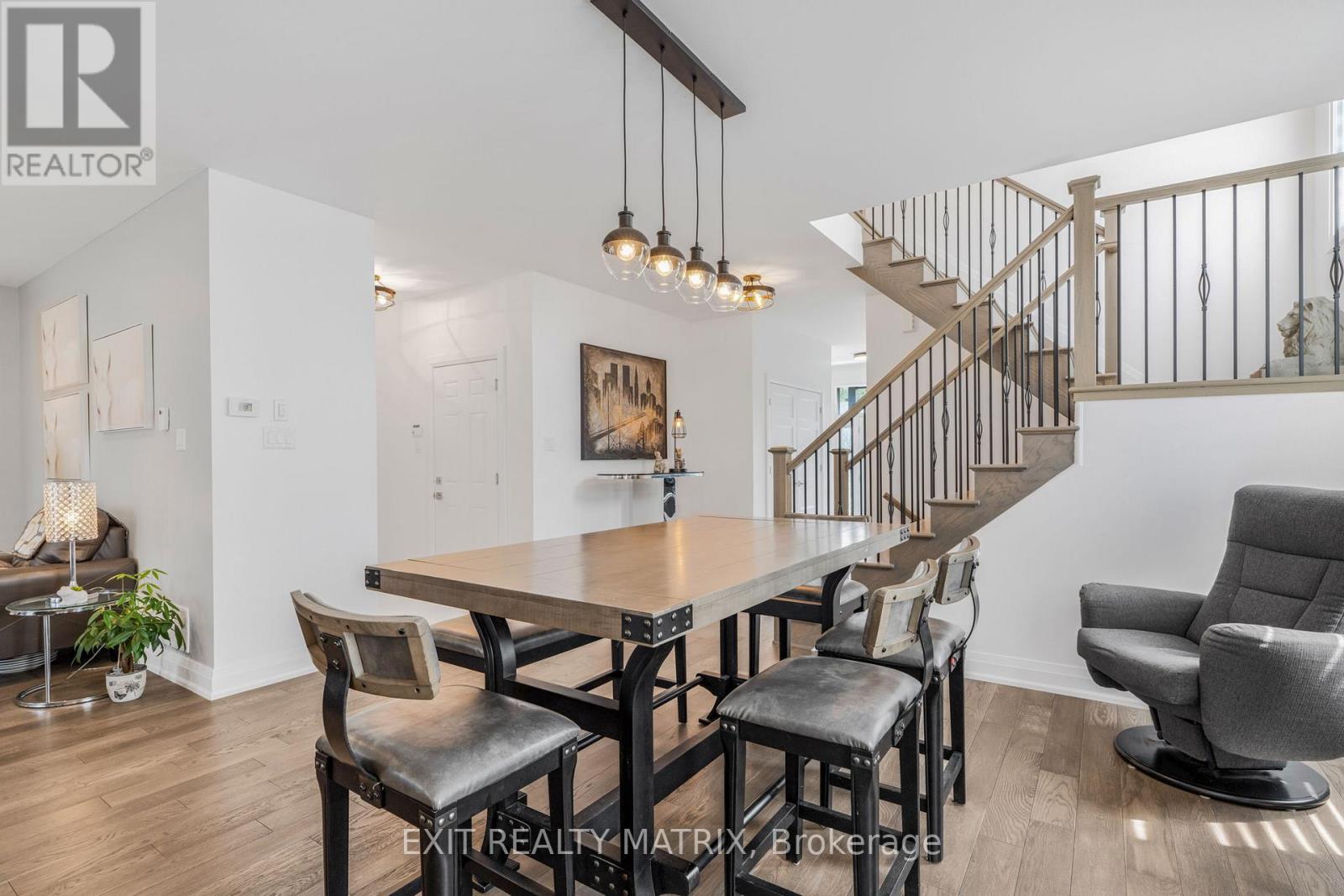 1143 Avignon Street, Russell, Ontario  K0A 1W0 - Photo 8 - X12466152