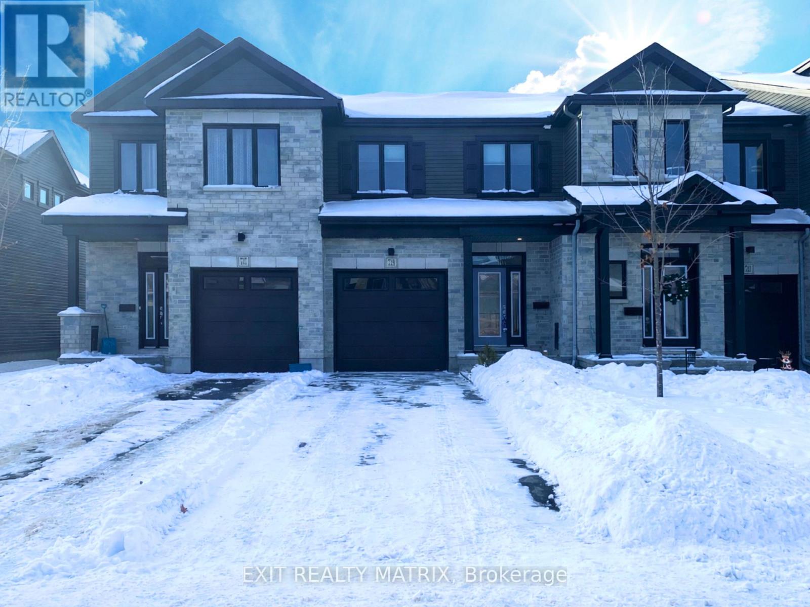 739 NAMUR STREET, Russell, Ontario