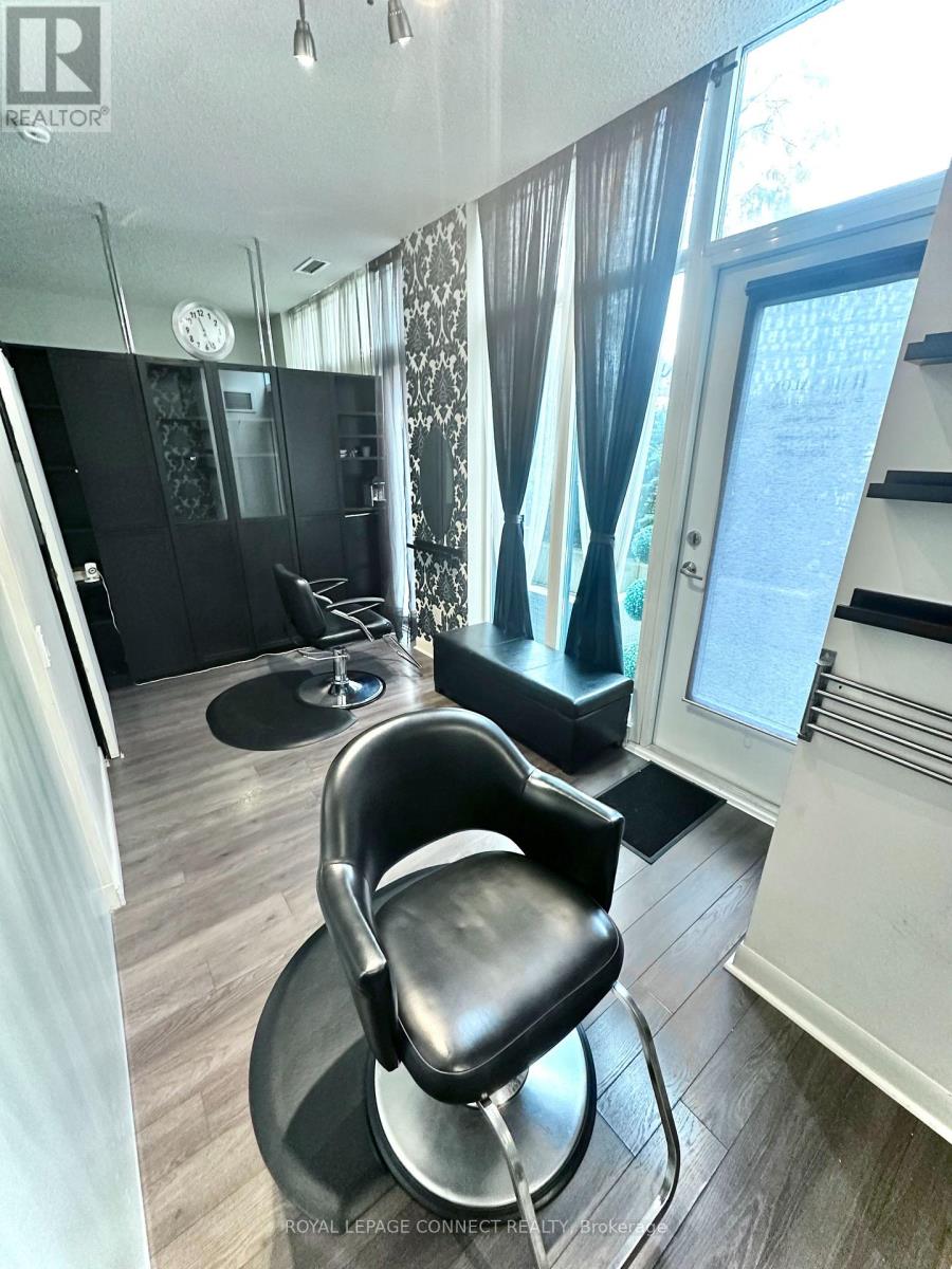 147 - 525 Wilson Avenue, Toronto, Ontario  M3H 0A7 - Photo 4 - C12642432