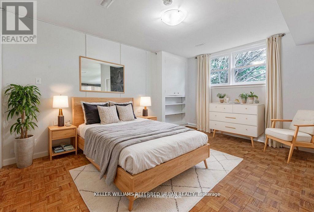 15 York Valley Crescent, Toronto, Ontario  M2P 1A8 - Photo 21 - C12642464