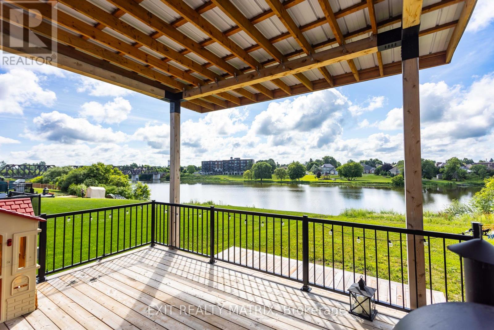 516 Barrage Street, Casselman, Ontario  K0A 1M0 - Photo 31 - X12286493