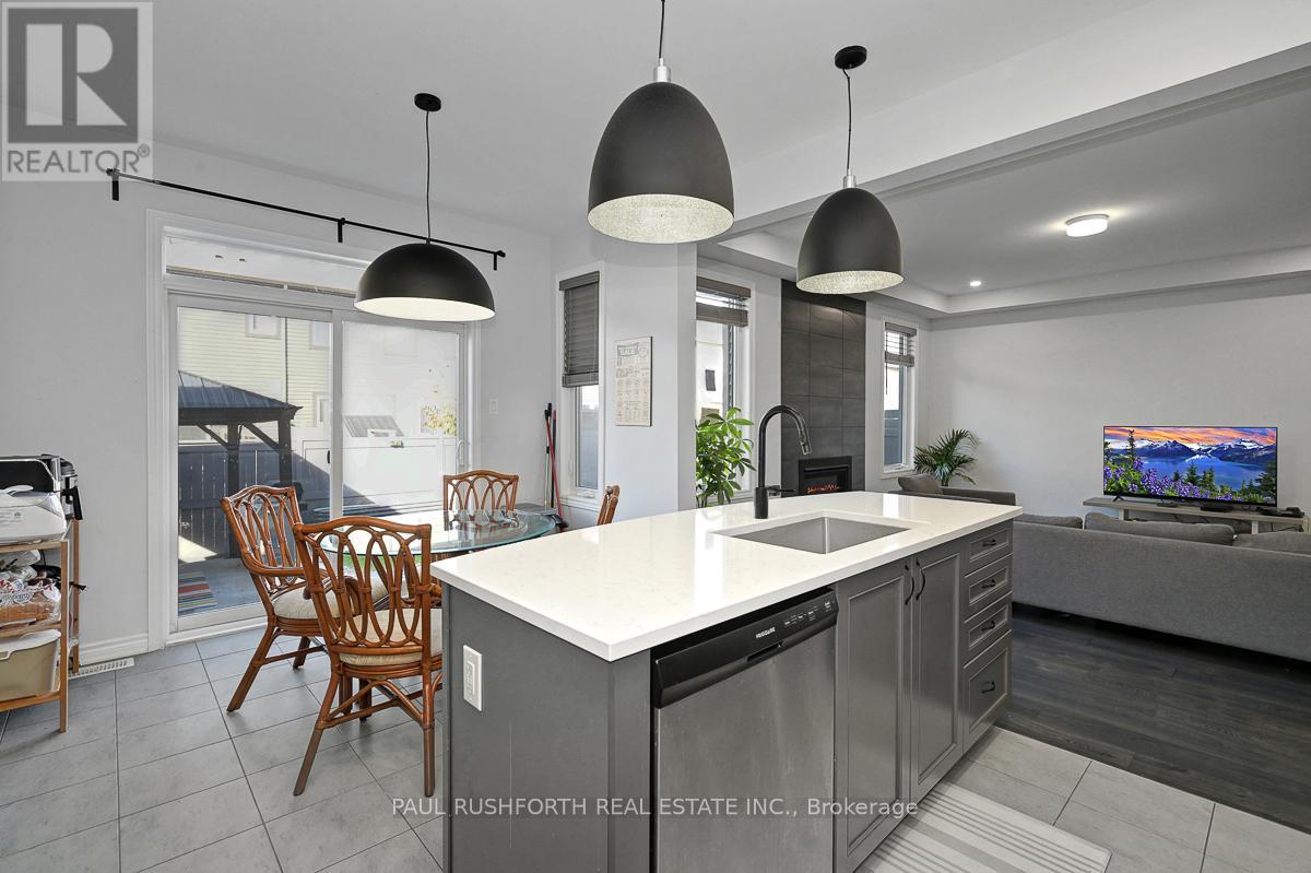 45 Mudminnow Crescent, Ottawa, Ontario  K4A 5H9 - Photo 10 - X12473133