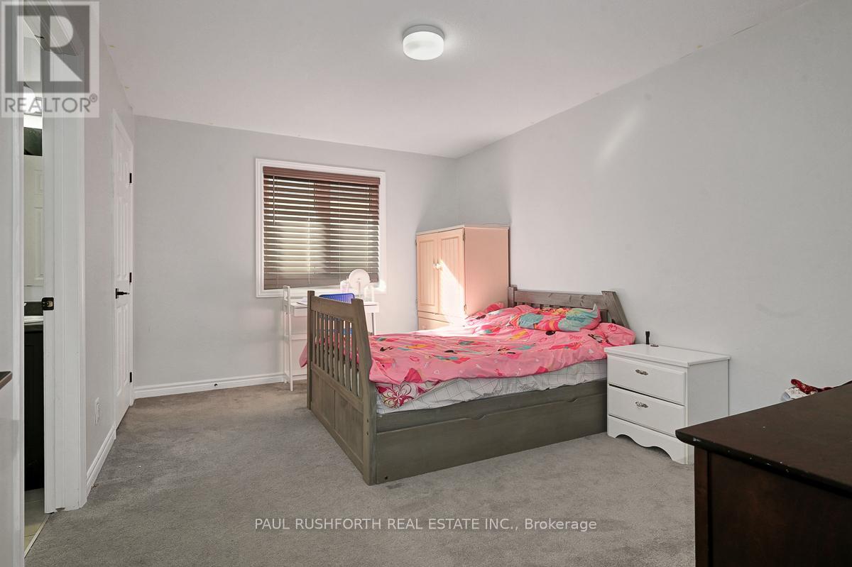 45 Mudminnow Crescent, Ottawa, Ontario  K4A 5H9 - Photo 18 - X12473133