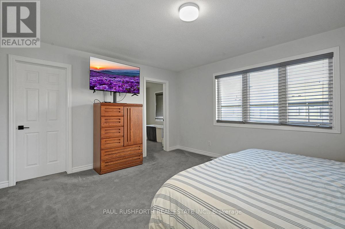 45 Mudminnow Crescent, Ottawa, Ontario  K4A 5H9 - Photo 15 - X12473133