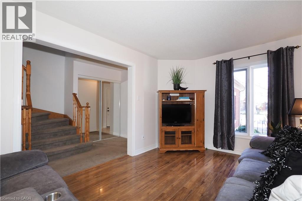 127 Essex Point Drive, Cambridge, Ontario  N1T 1W6 - Photo 12 - 40788462