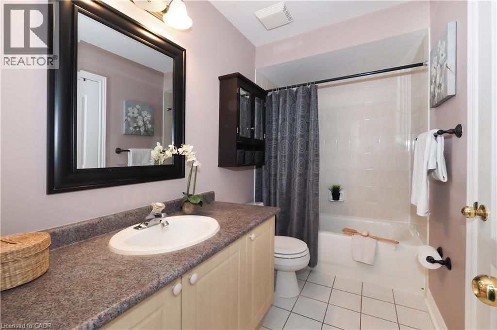 127 Essex Point Drive, Cambridge, Ontario  N1T 1W6 - Photo 32 - 40788462