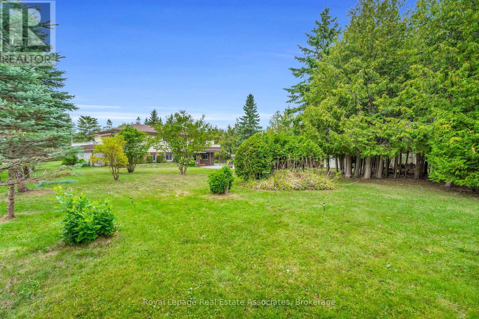 69 George Avenue, Wasaga Beach, Ontario  L9Z 2X9 - Photo 34 - S12449960