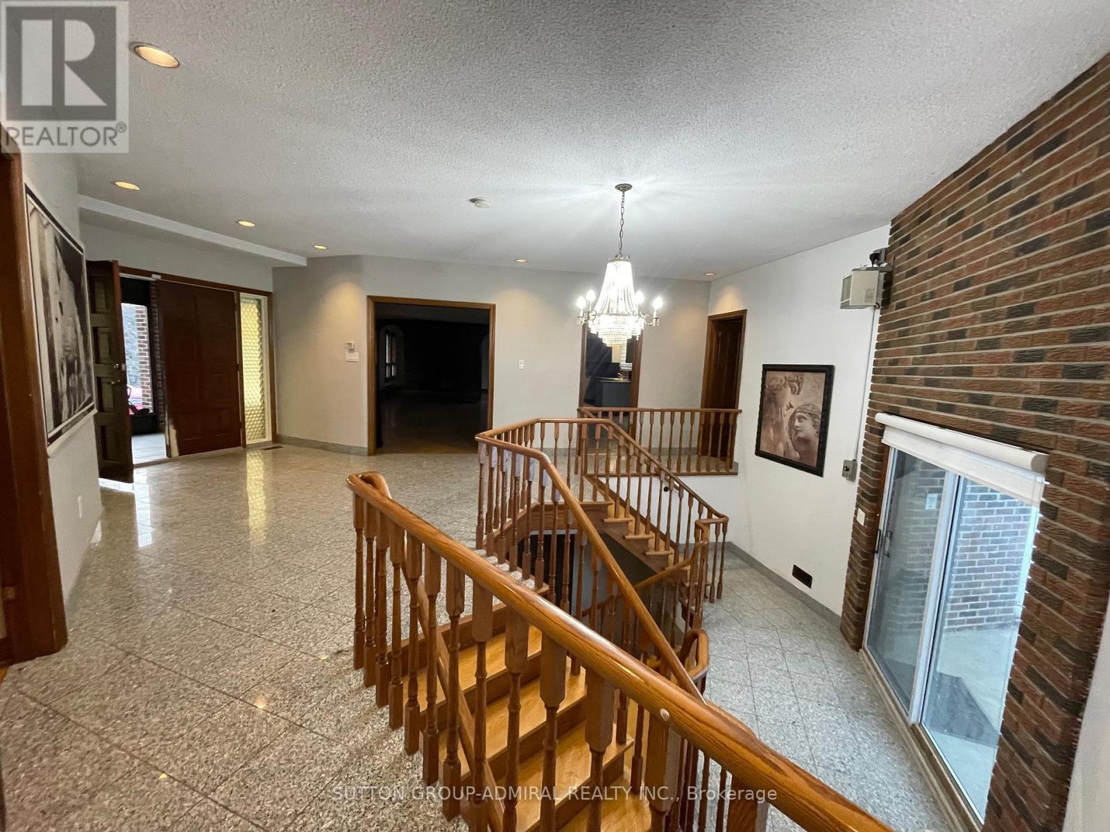 10623 Clarkway Drive, Brampton, Ontario  L6P 0W2 - Photo 37 - W12505428