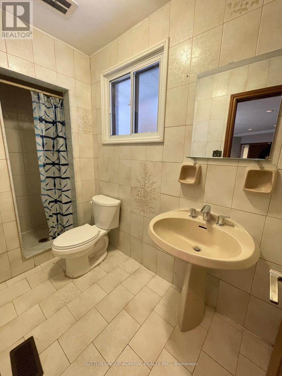 10623 Clarkway Drive, Brampton, Ontario  L6P 0W2 - Photo 38 - W12505428