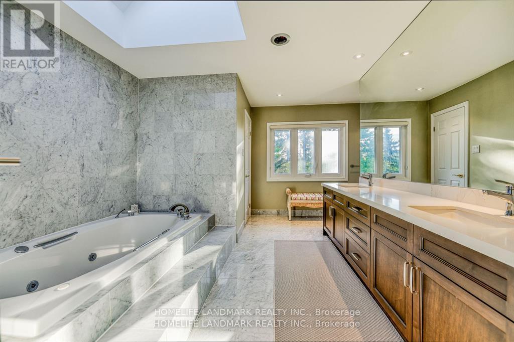 10 Prescott Court, Markham, Ontario  L3T 5W7 - Photo 11 - N12642440