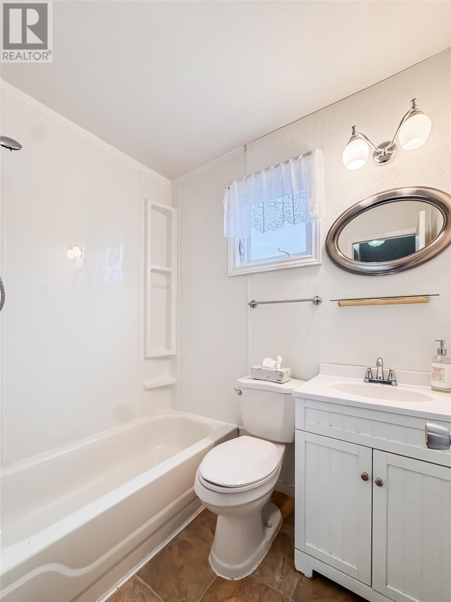 3 Fifth Avenue, Burin, Newfoundland & Labrador  A0E 1E0 - Photo 15 - 1293324