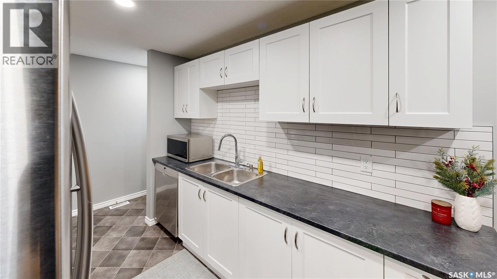 1714 7th Avenue E, Regina, Saskatchewan  S4N 4H1 - Photo 14 - SK025792