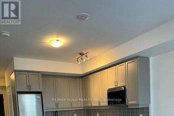 104 - 2343 Khalsa Gate, Oakville, Ontario  L6M 4J2 - Photo 2 - W12642448