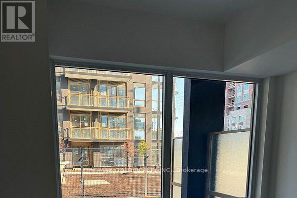 104 - 2343 Khalsa Gate, Oakville, Ontario  L6M 4J2 - Photo 5 - W12642448