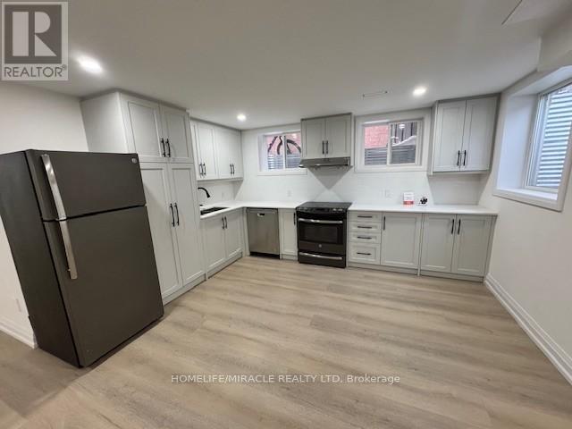 79 Cedarholme Avenue, Caledon, Ontario  L7C 3T2 - Photo 14 - W12642452