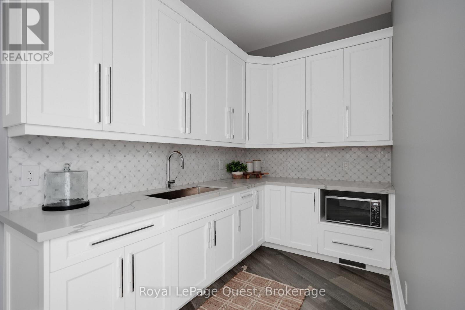 8 Midves Court, Springwater, Ontario  L9X 0P3 - Photo 21 - S12642536