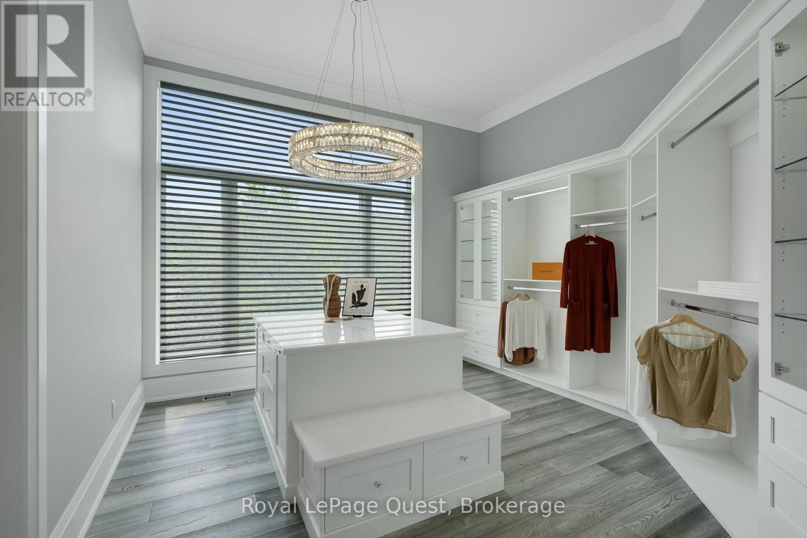 8 Midves Court, Springwater, Ontario  L9X 0P3 - Photo 24 - S12642536