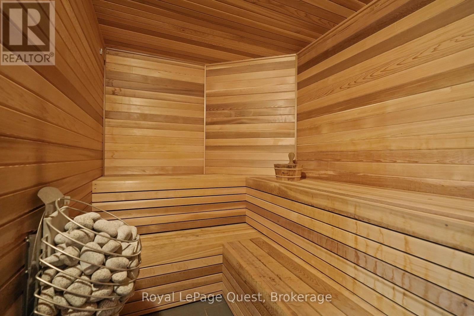 8 Midves Court, Springwater, Ontario  L9X 0P3 - Photo 37 - S12642536