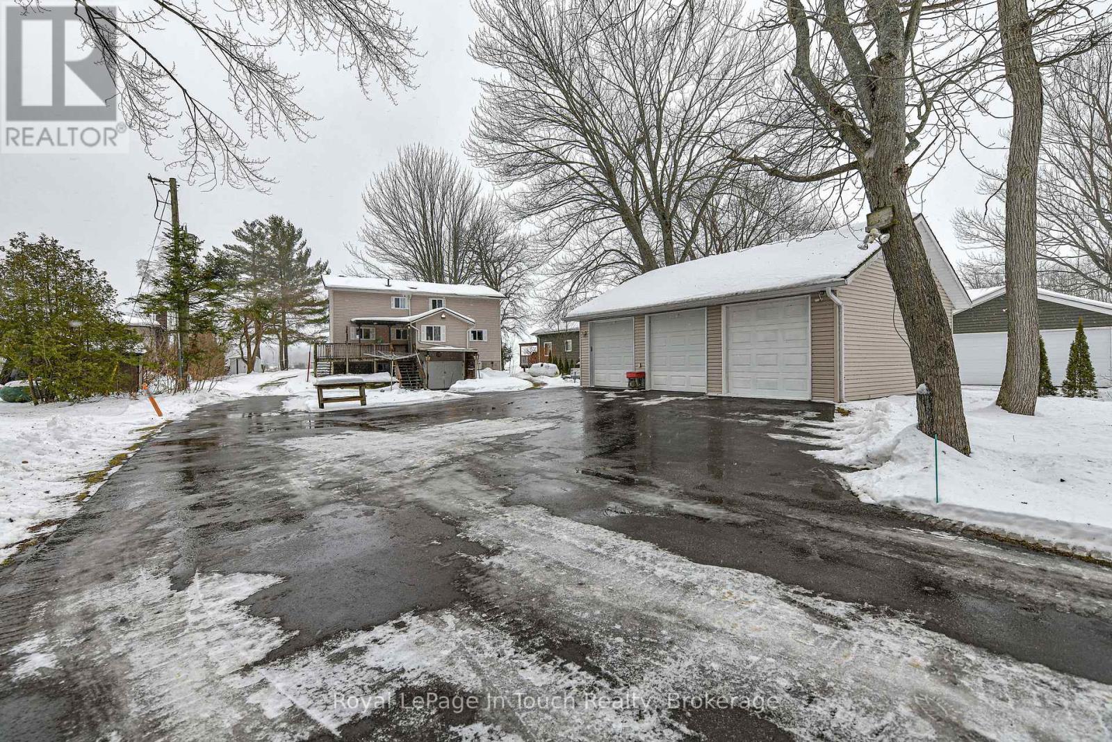 166 Duck Bay Road, Tay, Ontario  L0K 2C0 - Photo 17 - S12642578