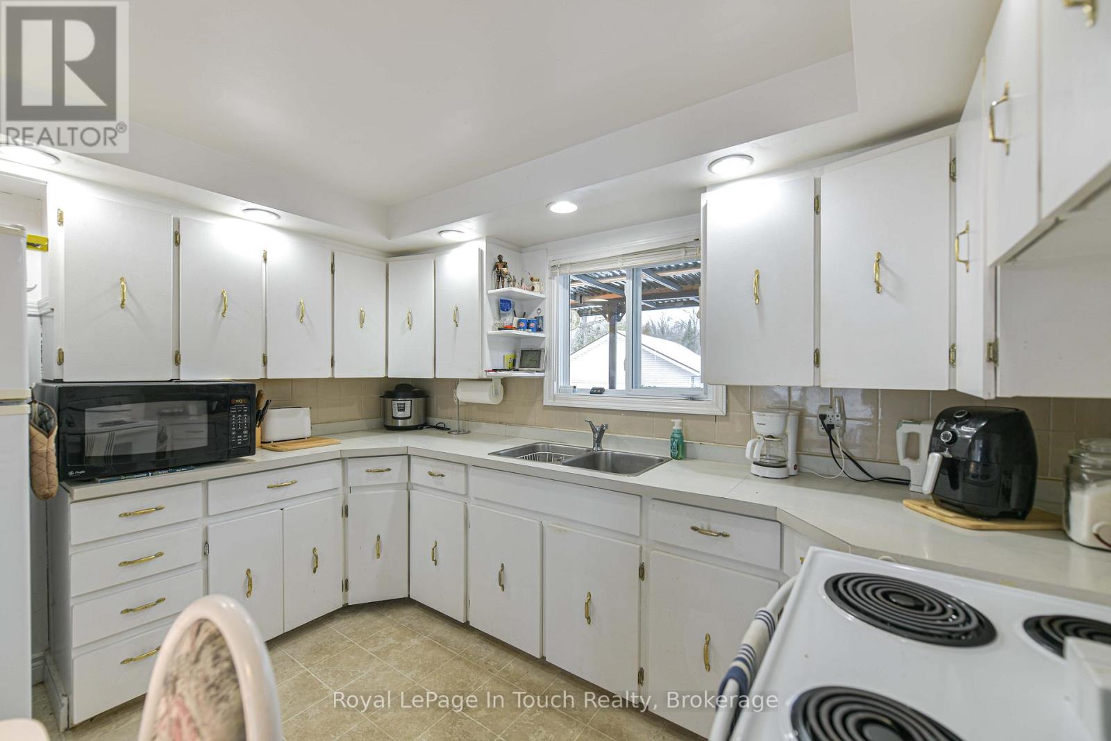 166 Duck Bay Road, Tay, Ontario  L0K 2C0 - Photo 32 - S12642578