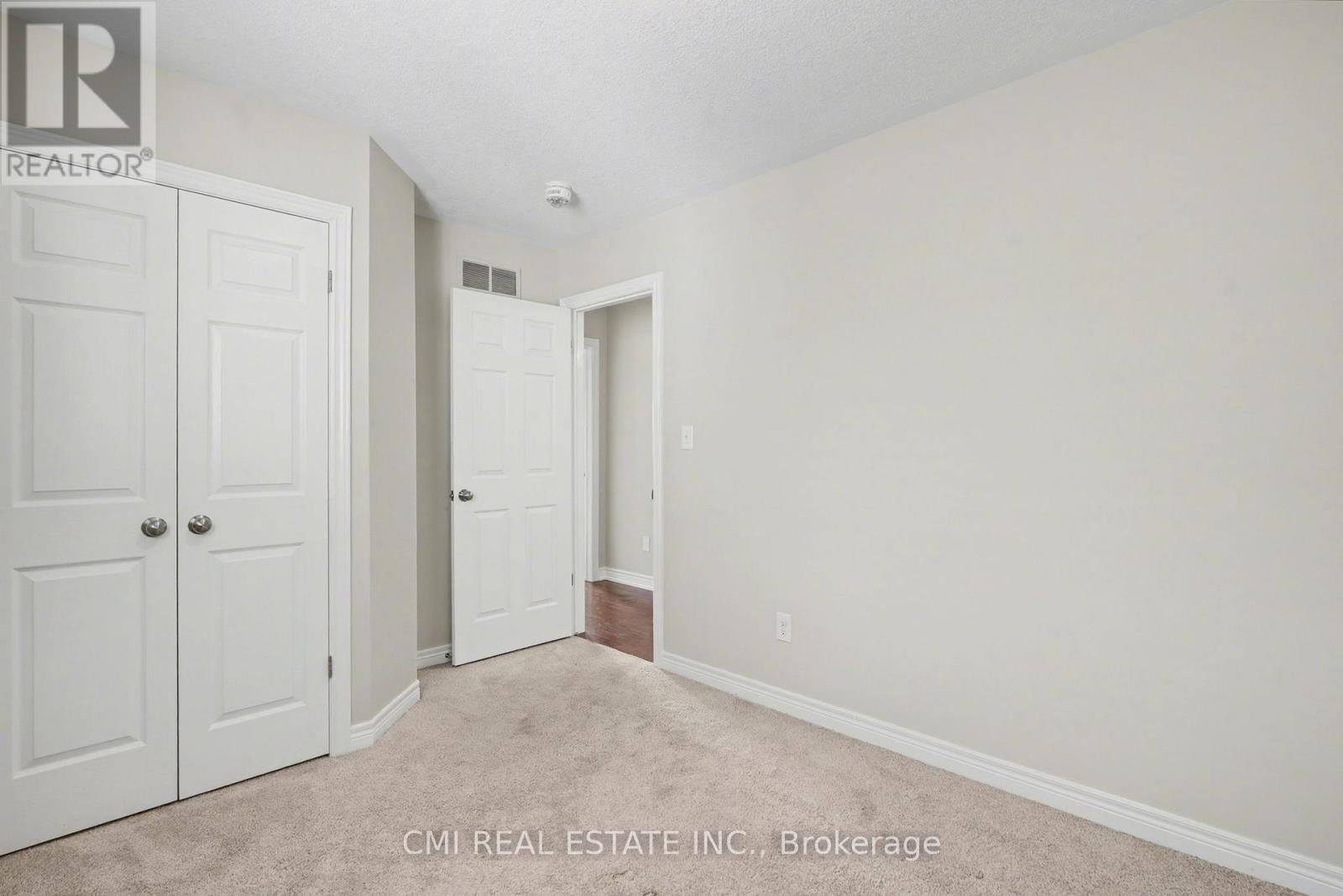 45 Helen Drive, Haldimand, Ontario  N0A 1H0 - Photo 18 - X12642438