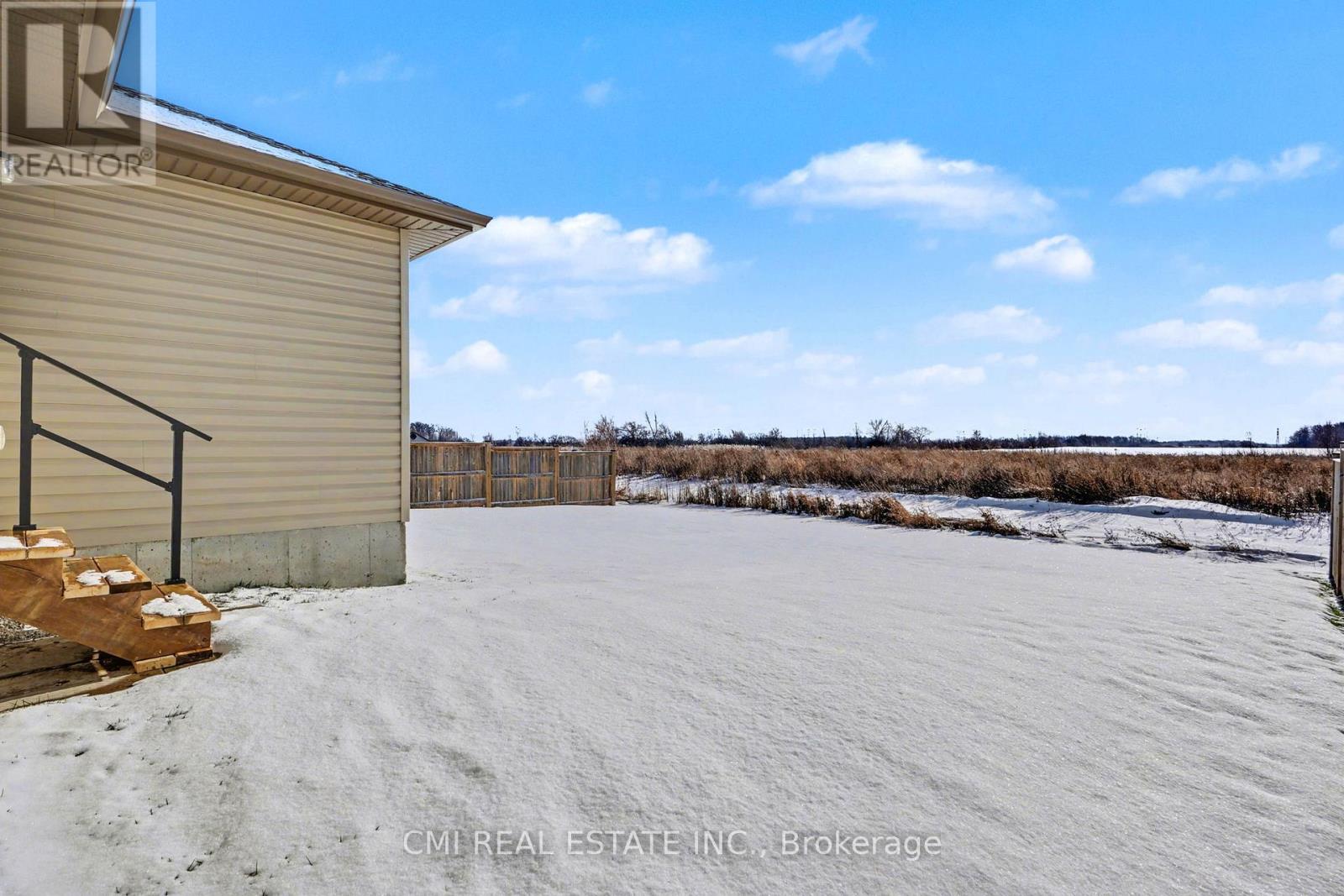 45 Helen Drive, Haldimand, Ontario  N0A 1H0 - Photo 35 - X12642438