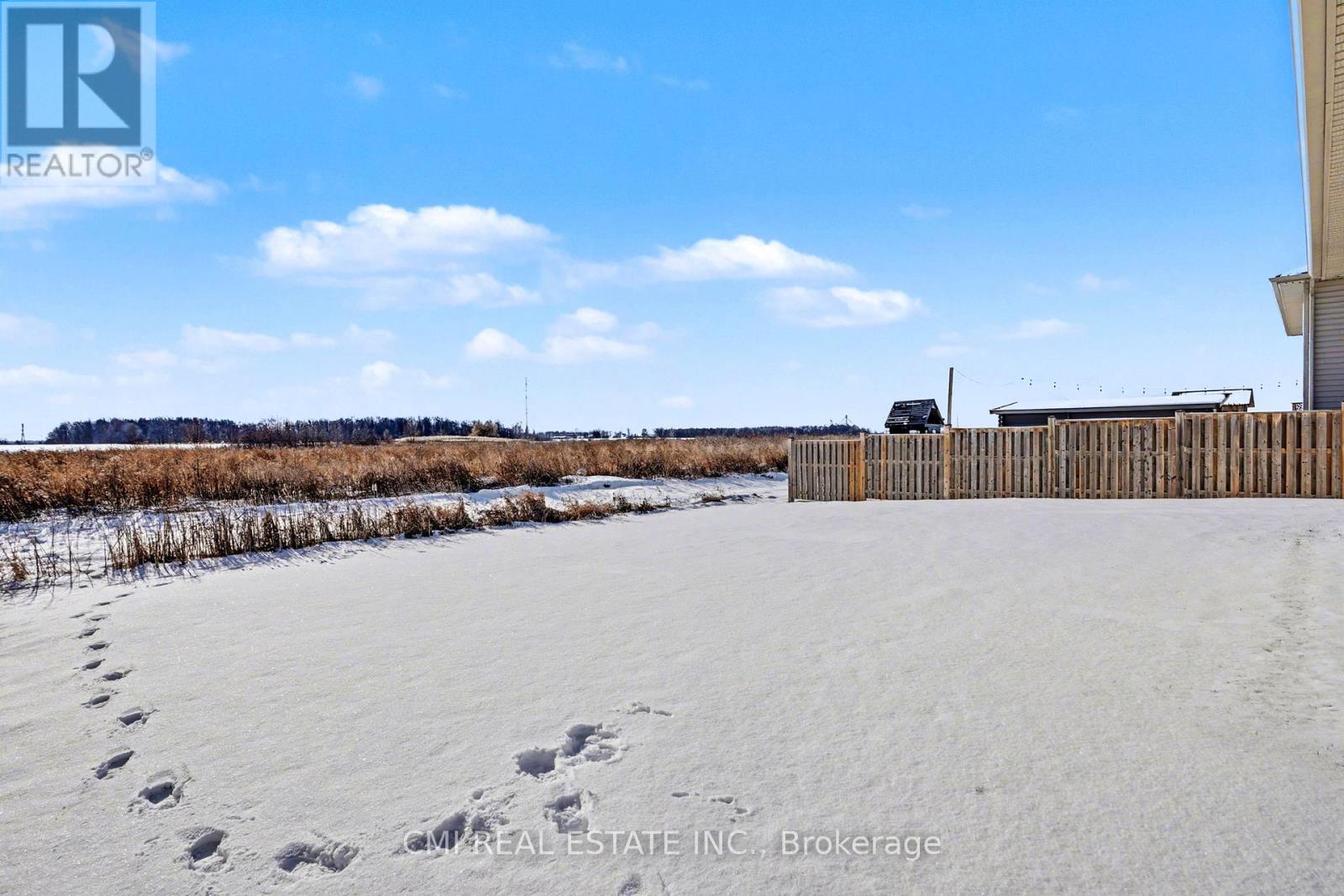 45 Helen Drive, Haldimand, Ontario  N0A 1H0 - Photo 40 - X12642438