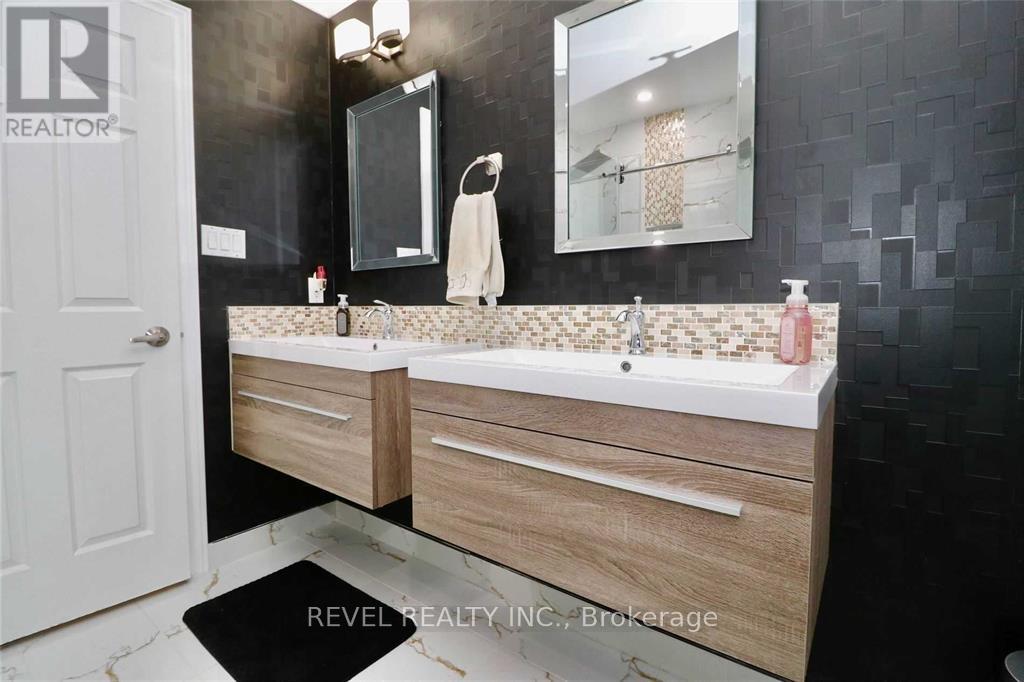 412 Olde Village Lane, Shelburne, Ontario  L9V 3A4 - Photo 19 - X12642442