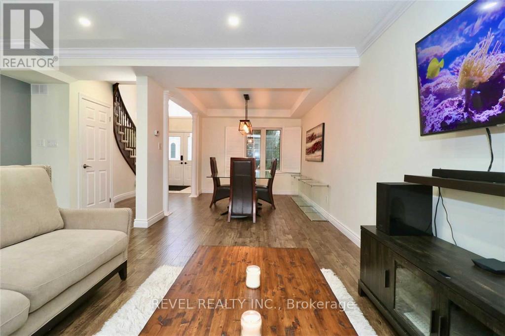 412 Olde Village Lane, Shelburne, Ontario  L9V 3A4 - Photo 7 - X12642442