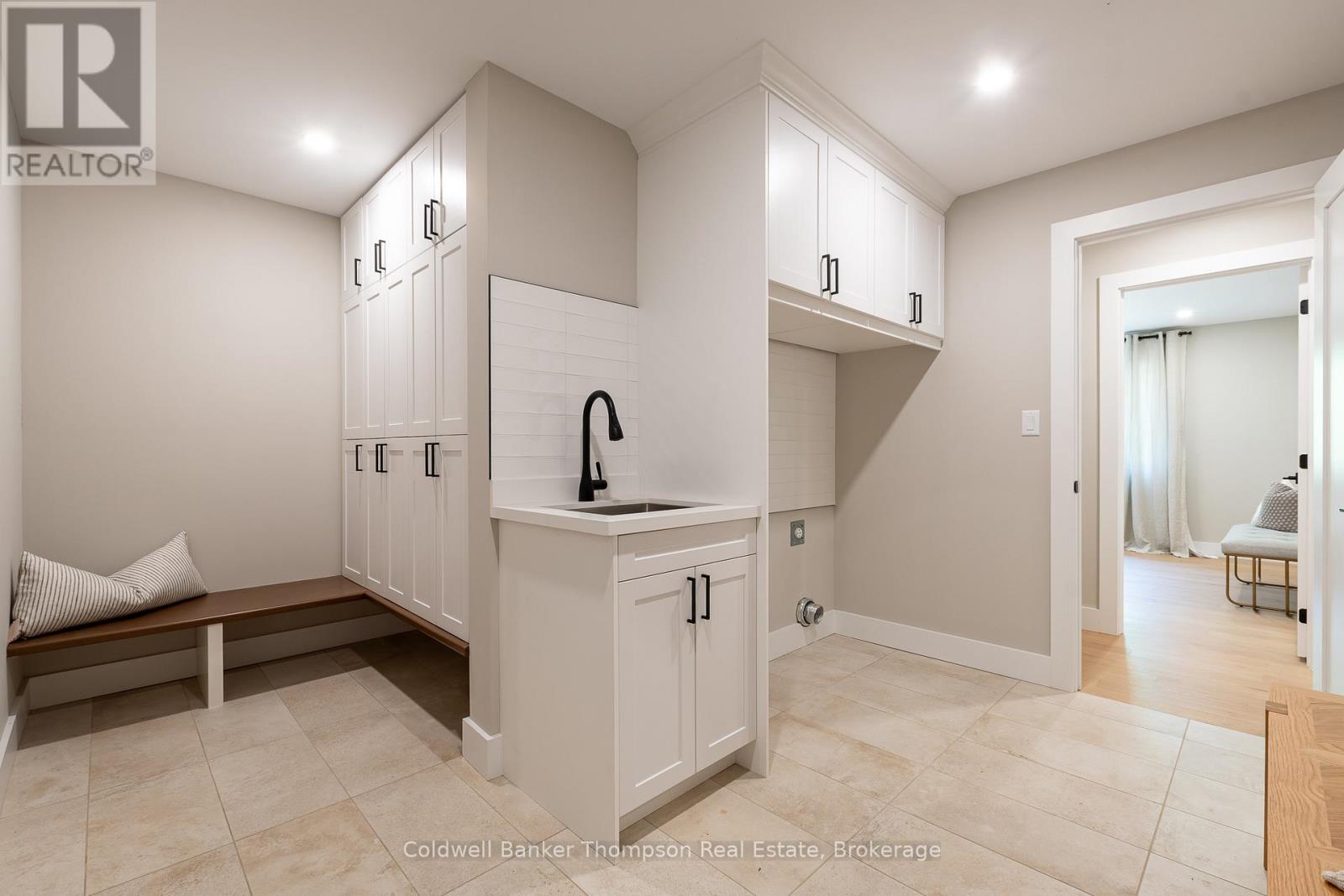 1854 Old Muskoka Road, Huntsville, Ontario  P0B 1M0 - Photo 18 - X12642506