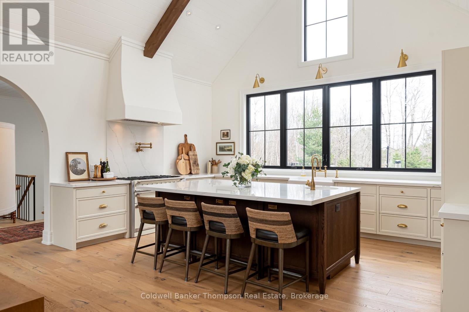 350 Skyhills Road, Huntsville, Ontario  P1H 2N5 - Photo 5 - X12642526