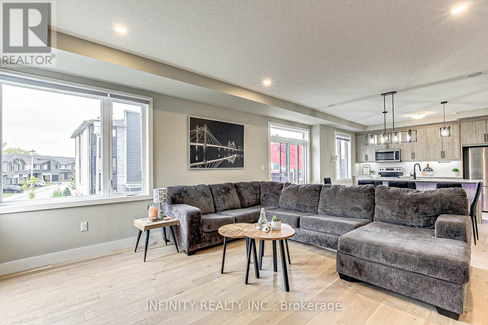 181 - 177 Edgevalley Road, London East, Ontario  N5V 0C5 - Photo 16 - X12642488