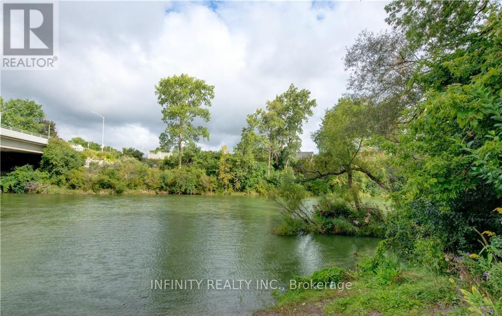 181 - 177 Edgevalley Road, London East, Ontario  N5V 0C5 - Photo 33 - X12642488