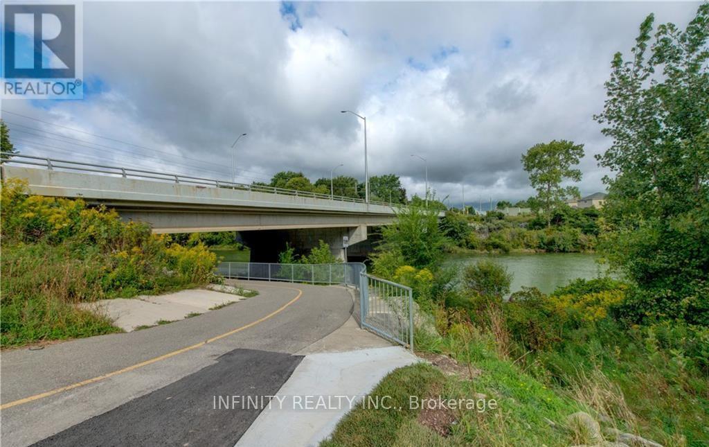 181 - 177 Edgevalley Road, London East, Ontario  N5V 0C5 - Photo 34 - X12642488