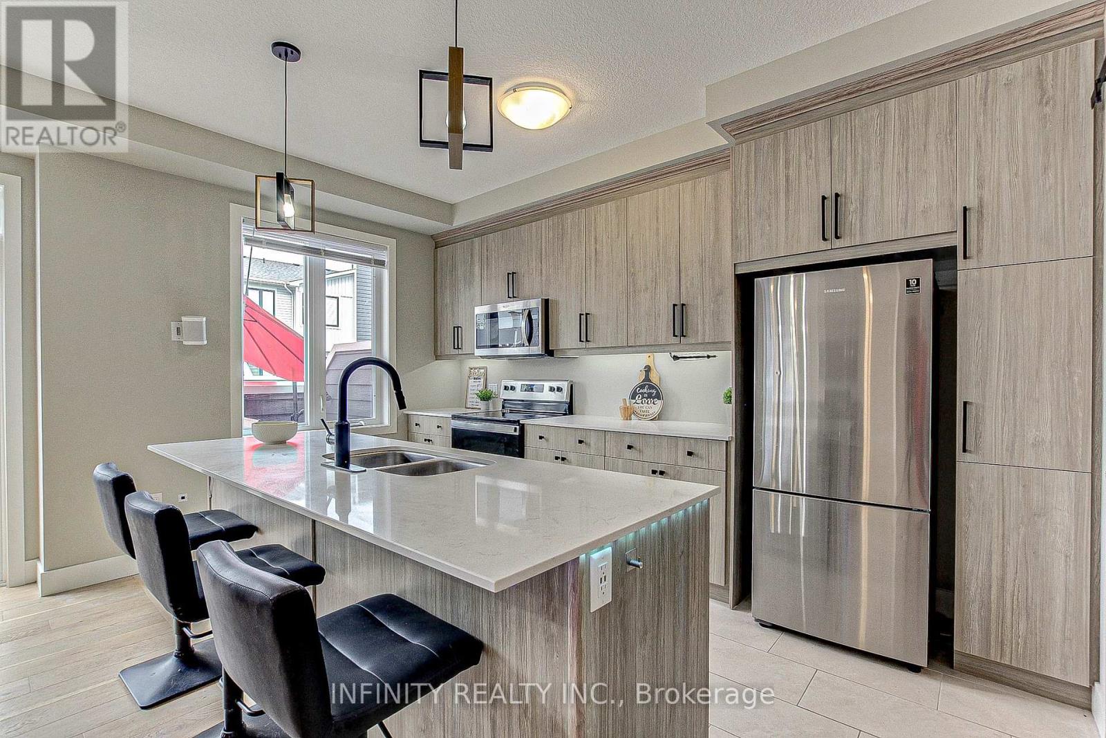 181 - 177 Edgevalley Road, London East, Ontario  N5V 0C5 - Photo 7 - X12642488