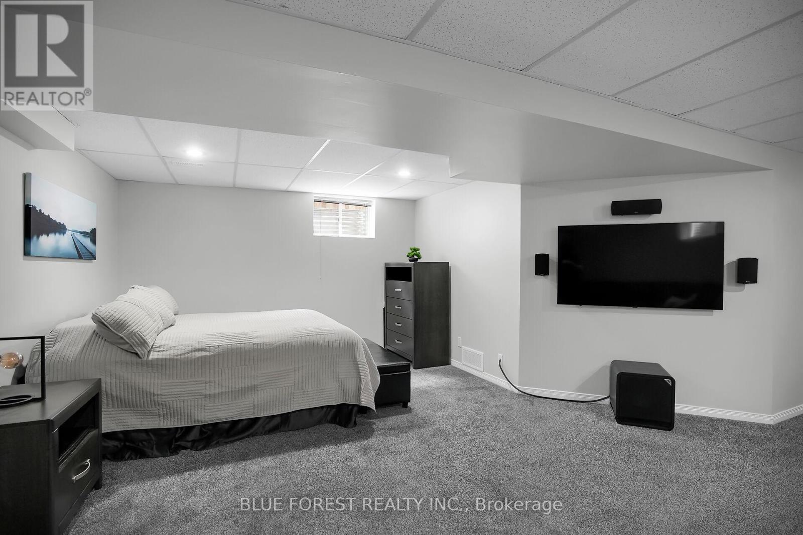 2949 Meadowgate Boulevard, London South, Ontario  N6M 1L3 - Photo 26 - X12642544