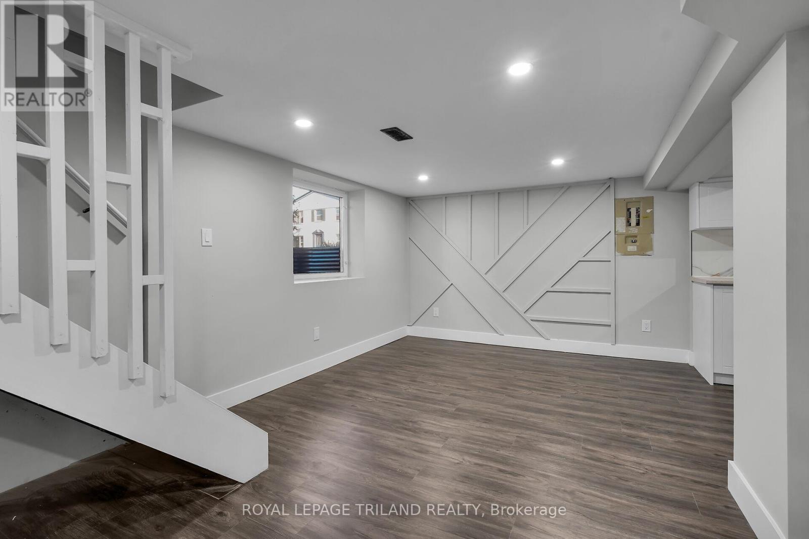 3 - 22 MITCHELL STREET, St. Thomas, Ontario