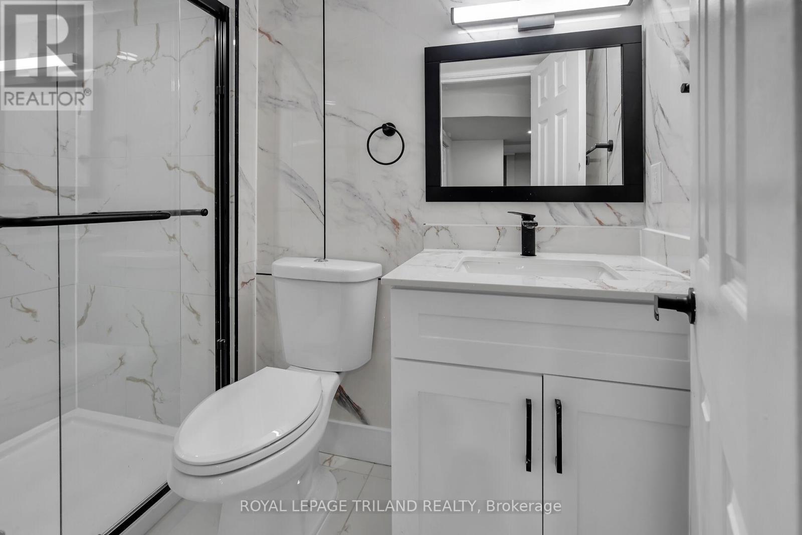 3 - 22 Mitchell Street, St. Thomas, Ontario  N5R 2T7 - Photo 12 - X12642592