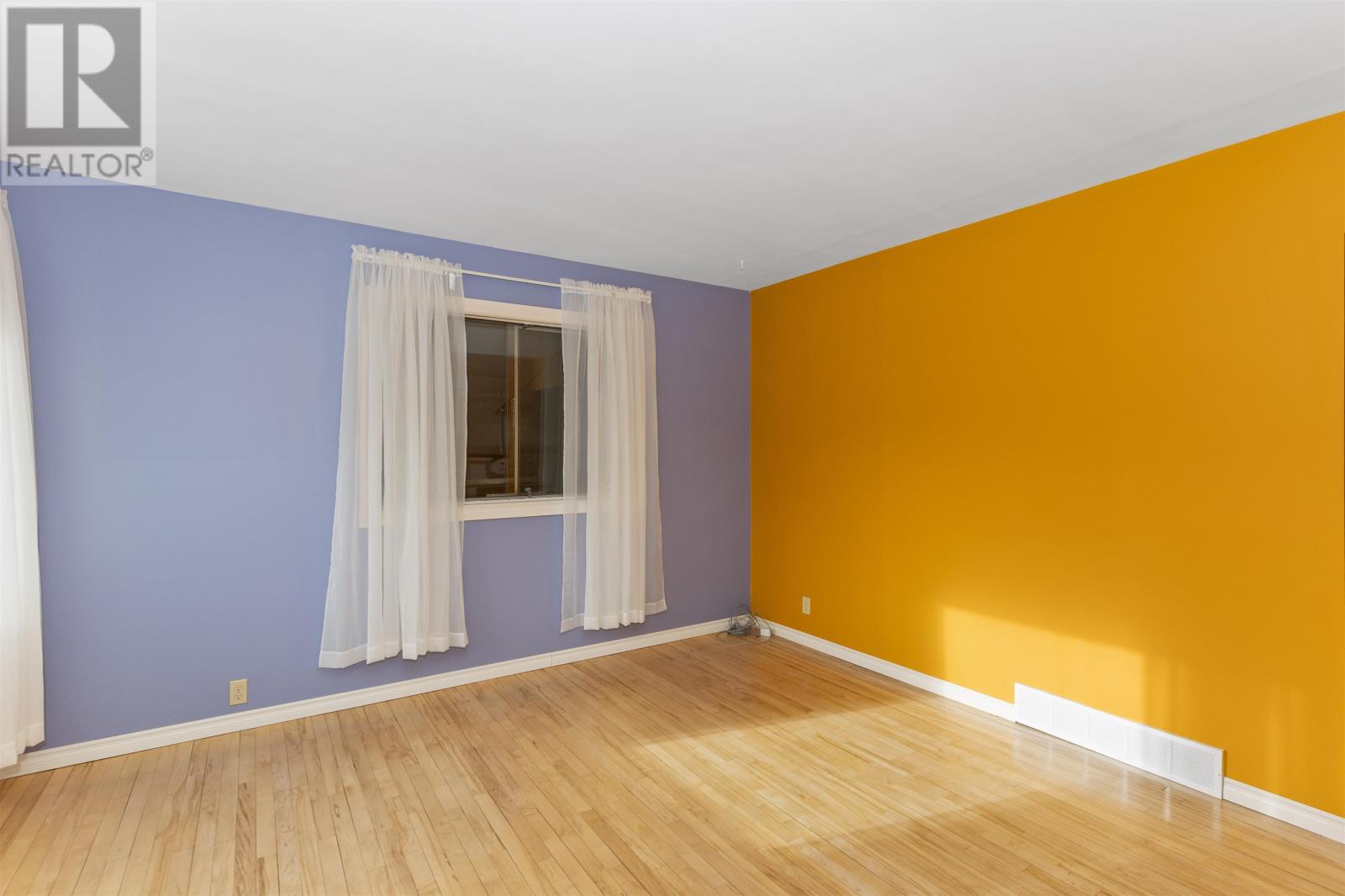 1731 Rankin St, Thunder Bay, Ontario  P7E 5Z4 - Photo 4 - TB253652