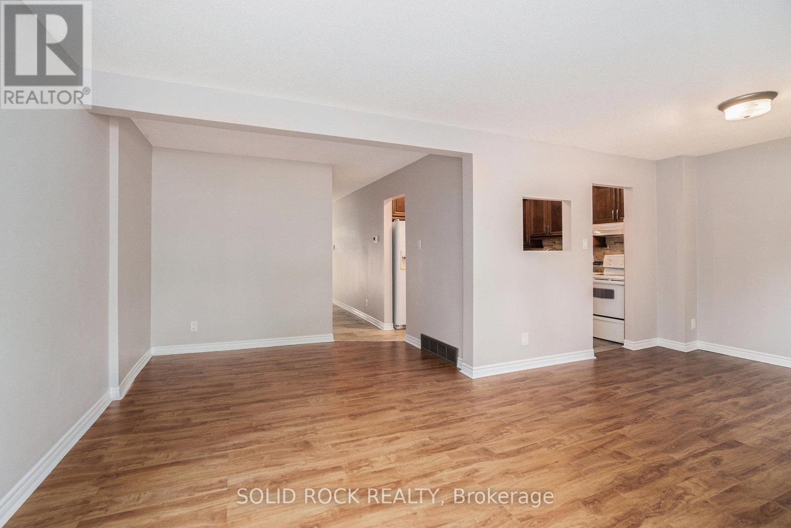 34 - 4573 Carrington Place, Ottawa, Ontario  K1B 4P8 - Photo 10 - X12642546