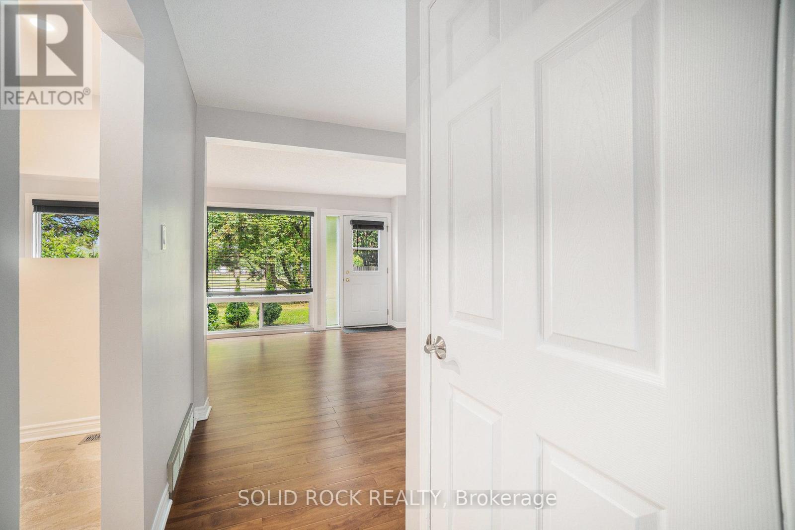 34 - 4573 Carrington Place, Ottawa, Ontario  K1B 4P8 - Photo 3 - X12642546