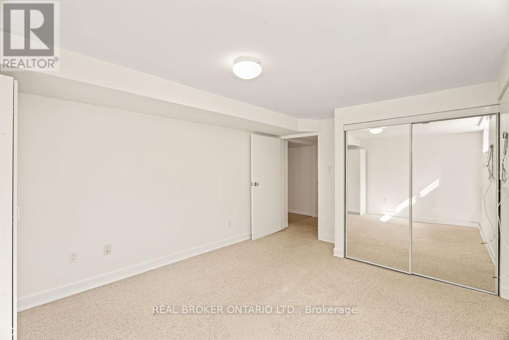 99 Queensline Drive, Ottawa, Ontario  K2H 7J6 - Photo 20 - X12642594