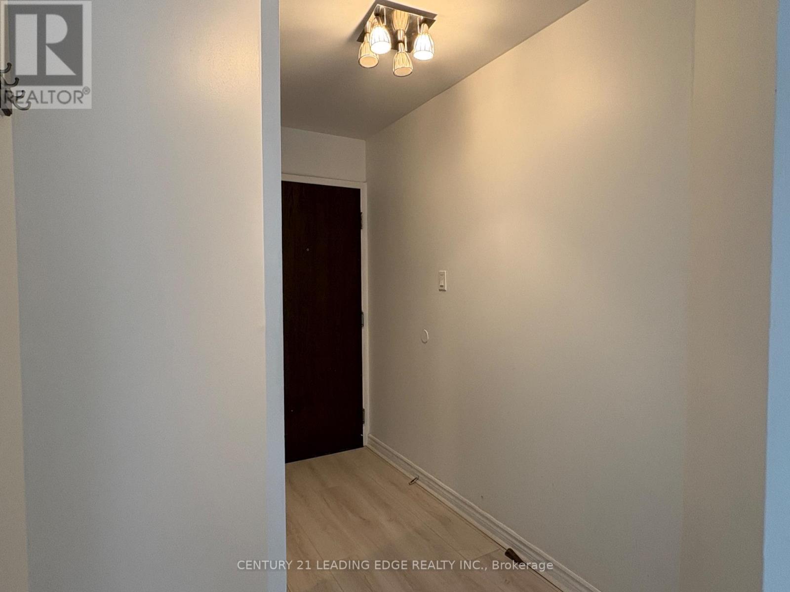 903 - 44 Gerrard Street W, Toronto, Ontario  M5G 2K2 - Photo 4 - C12635028