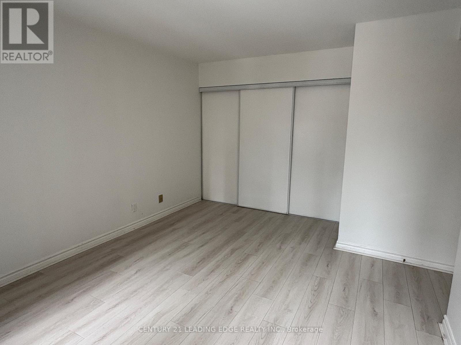 903 - 44 Gerrard Street W, Toronto, Ontario  M5G 2K2 - Photo 10 - C12635028