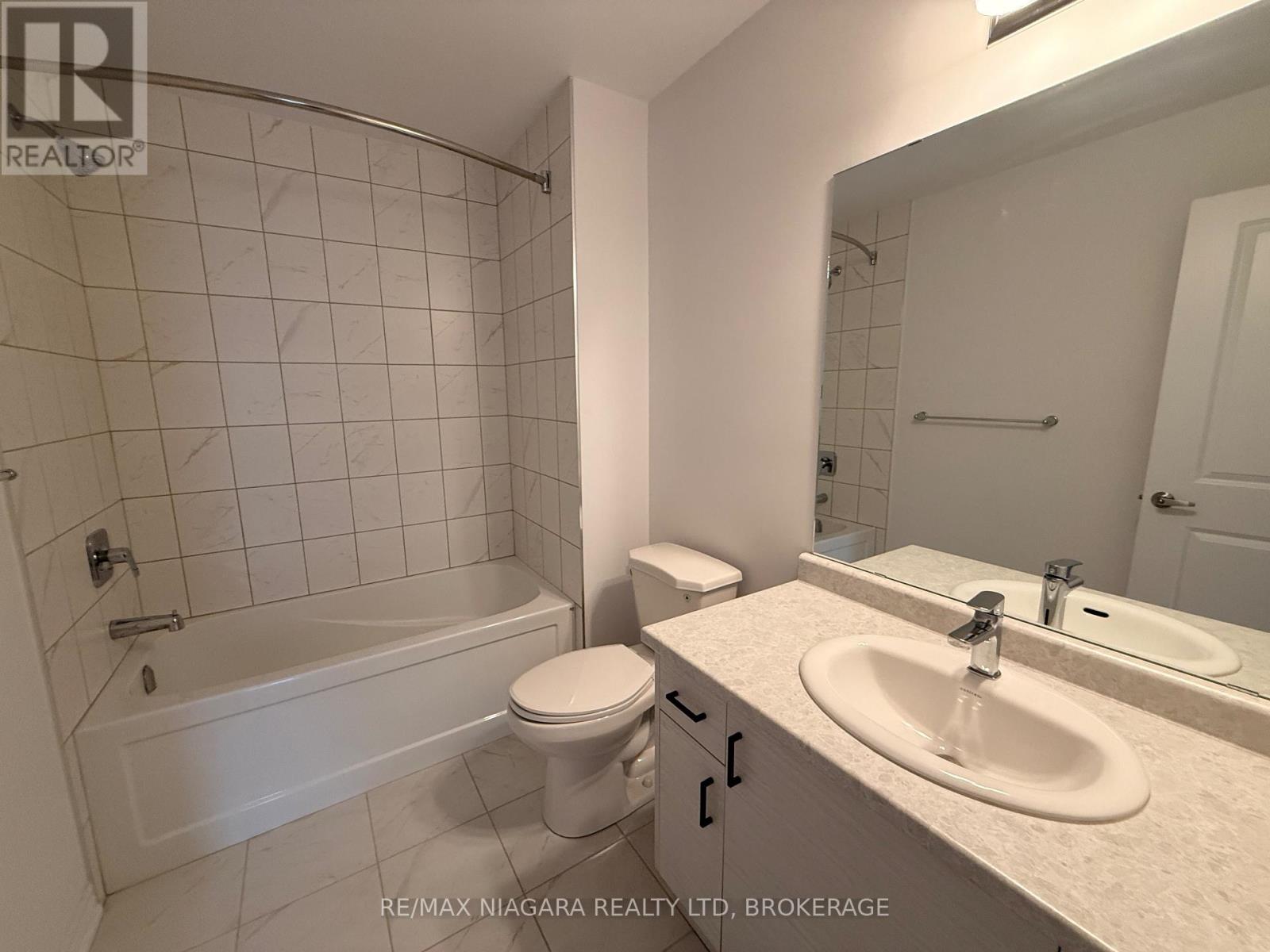 96 - 461 Blackburn Drive, Brantford, Ontario  N3T 0W9 - Photo 15 - X12642534