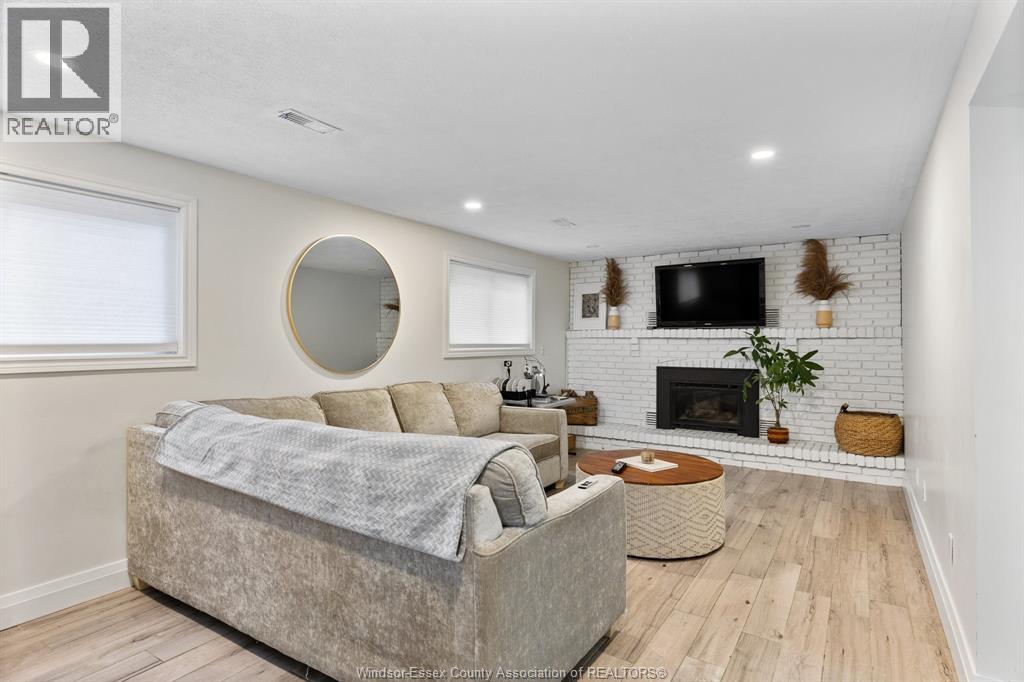 845 Old Tecumseh Road, Lakeshore, Ontario  N8L 0C3 - Photo 15 - 25031874